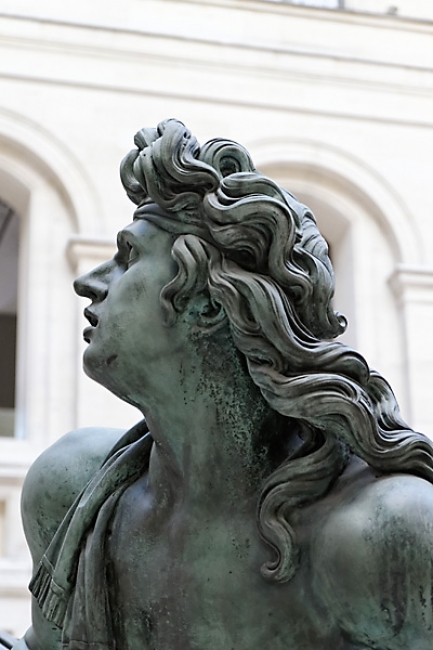 Musée du Louvre-002